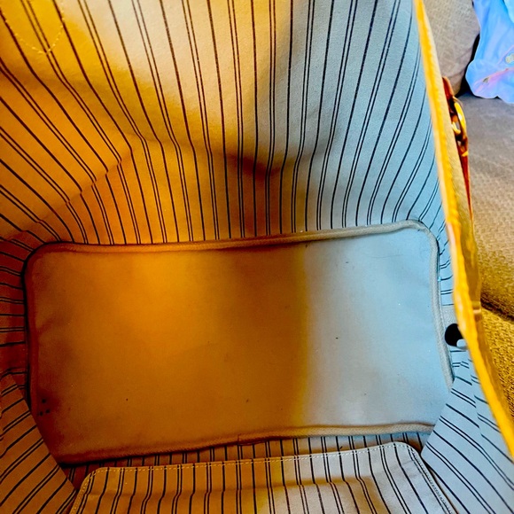 LOUIS VUITTON NEVER FULL IMPECABLE CONDITION VERY CLEAN ✨✨✨ - Picture 6 of 7